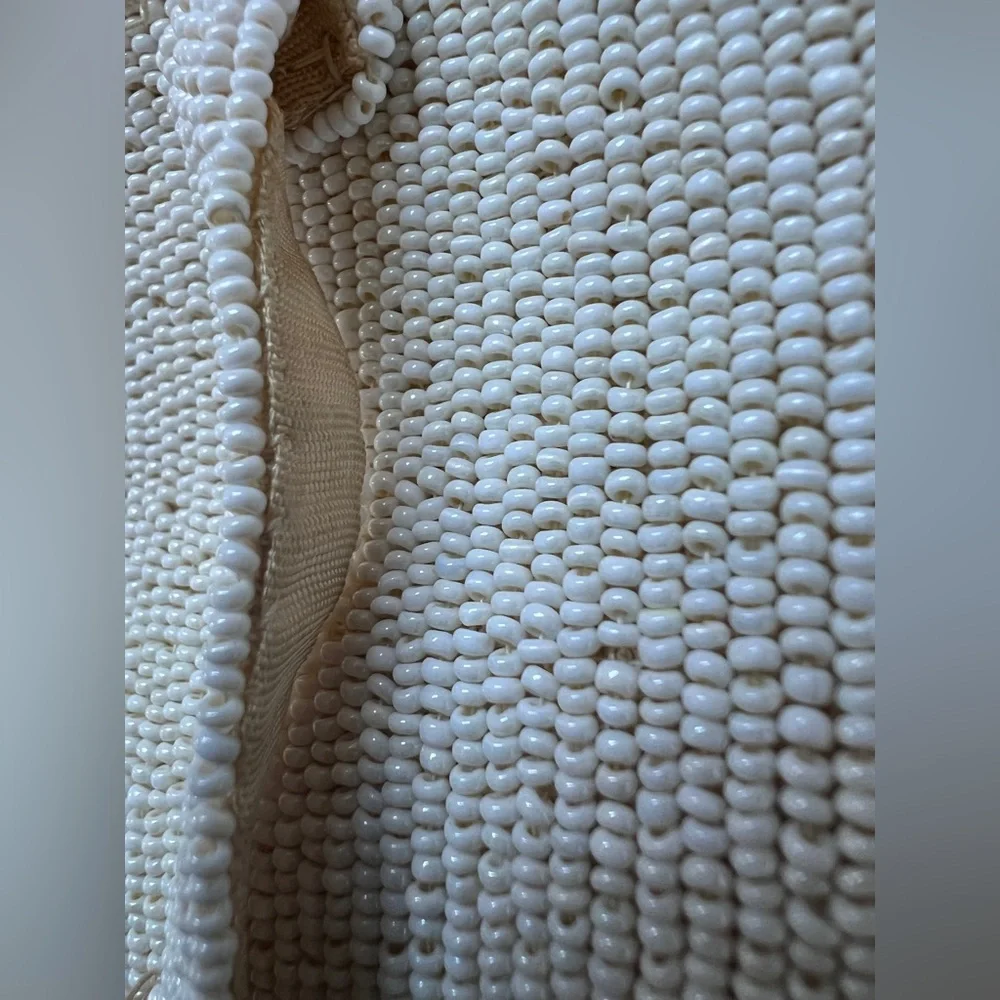 None unique beaded